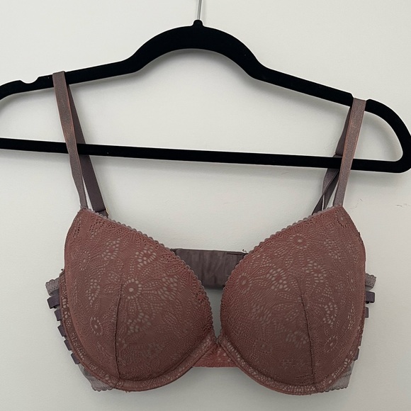 Victoria secret purple bra 32DD - Picture 2 of 10